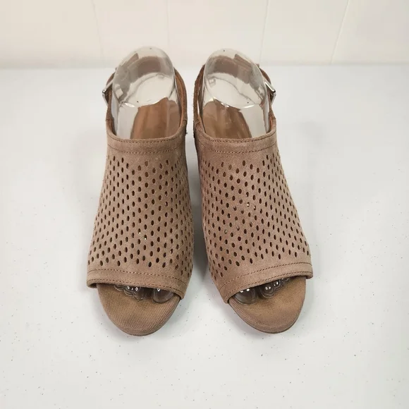 Franco Sarto Mandi 2 Beige Suede Leather Open Toe Heel Slingback Shoes Size 7.5 - Picture 5 of 11